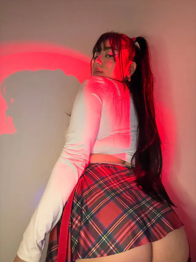 escort-media-5027158f-2e64-4da0-977c-704d9080e140