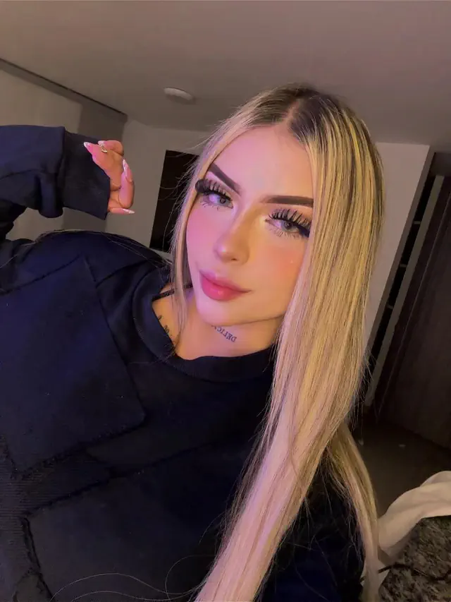 escort-media-504fd474-980d-44dc-ad7e-27749cc91577