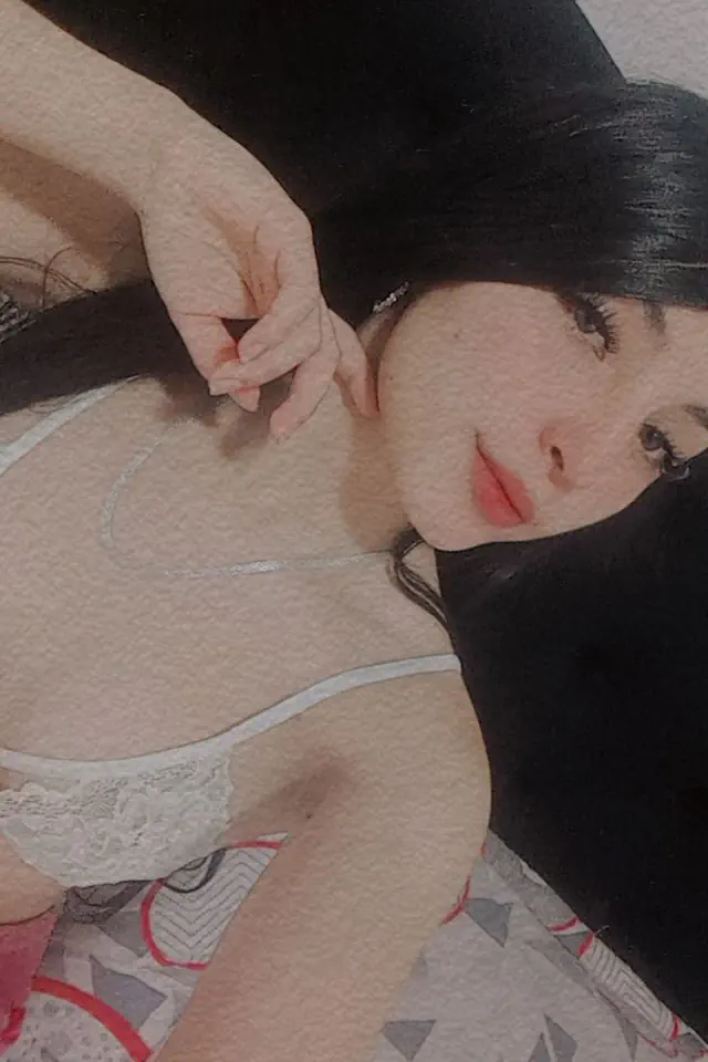 escort-media-506baf2b-98da-4129-a9da-d0d1ca2792de