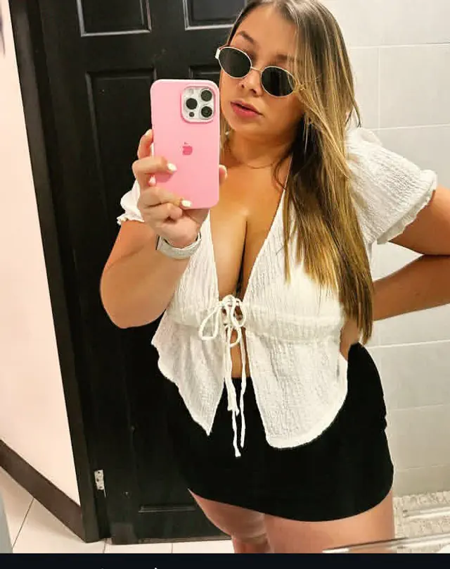 escort-media-509569e2-4f34-4543-a82f-bf0bcbf770e4
