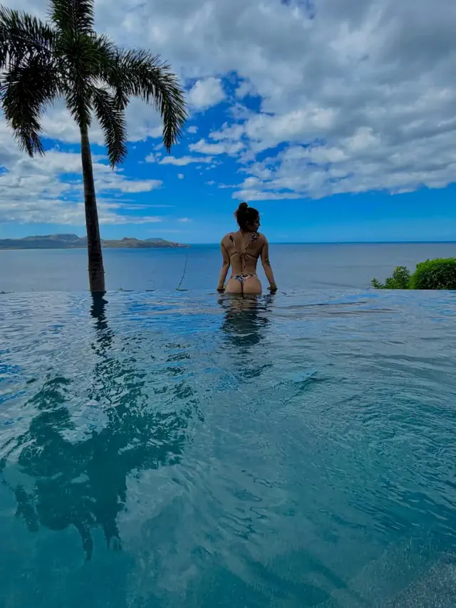 escort-media-50c55737-2a87-4ef4-a455-50c7bc53e8b4