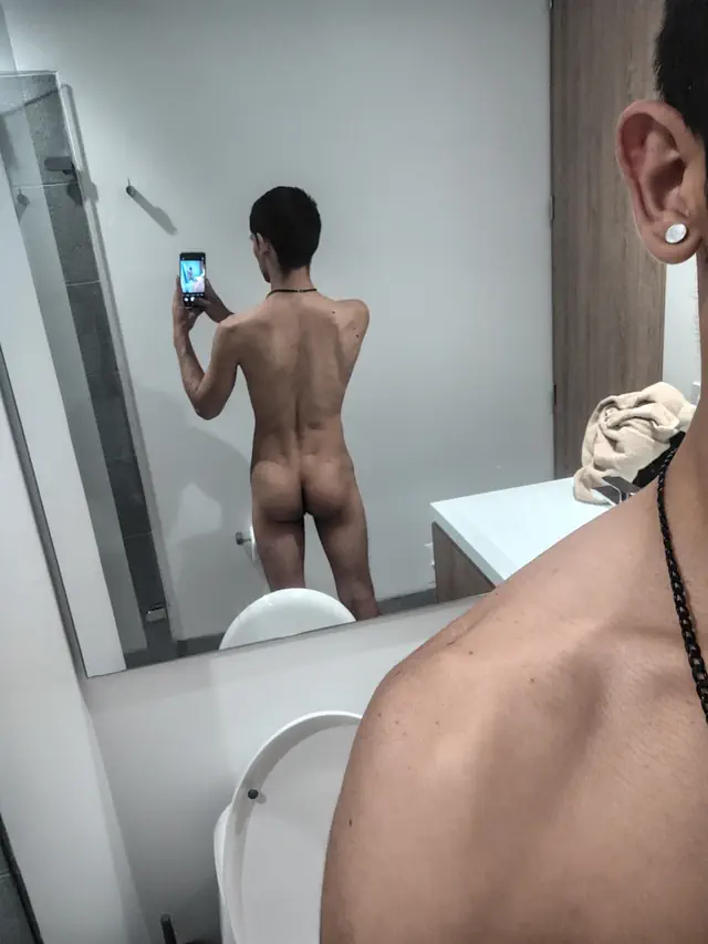 escort-media-50ced44e-1706-44b3-9b6d-dad8b614c86d