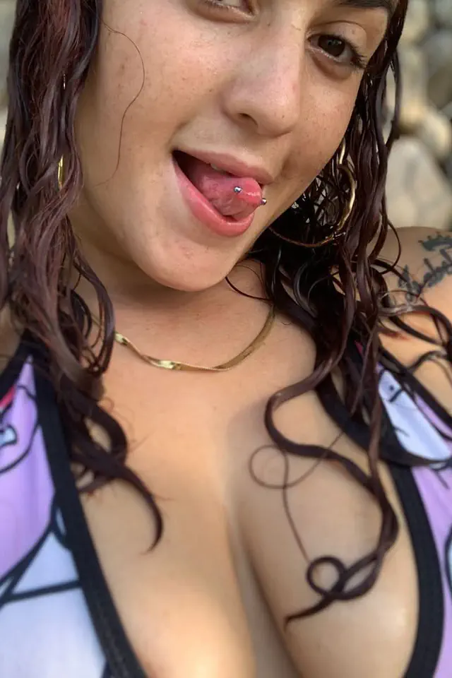 escort-media-50ebb960-0eb8-4e03-9eeb-fe60574f0d89