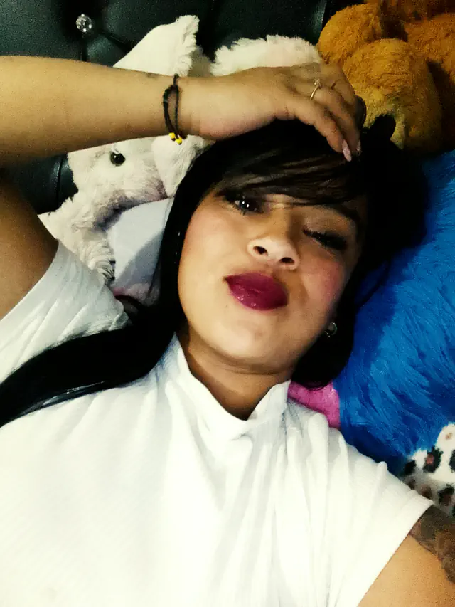 escort-media-517f4f31-8660-4467-ad31-7be02a1e9a39