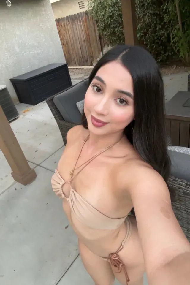 escort-media-5231f114-036a-4bcb-aa94-6a42a377ccfb