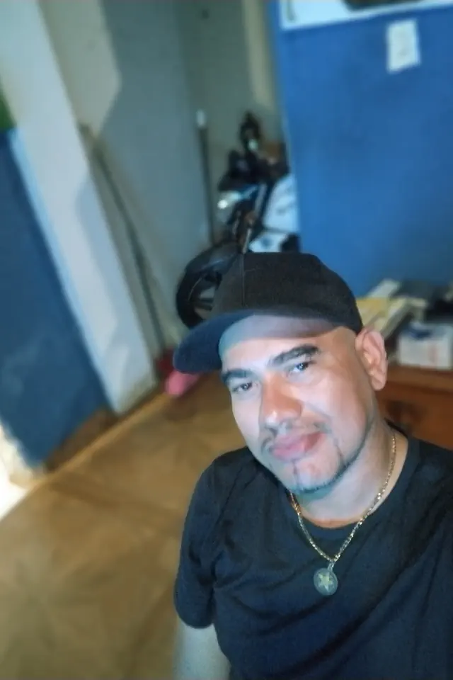 escort-media-526b8dea-2cd9-49a6-b20c-0b87000cf9b8