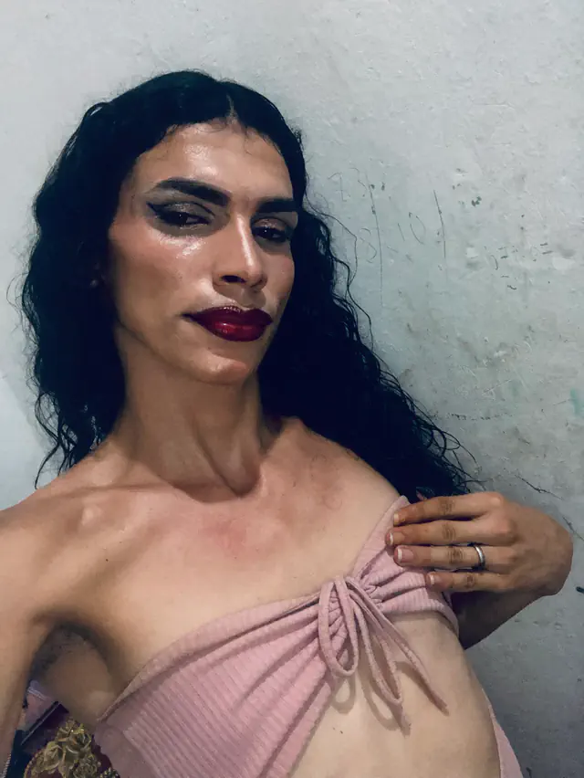 escort-media-5381f341-a4aa-40ba-928c-95d98b5d9b39