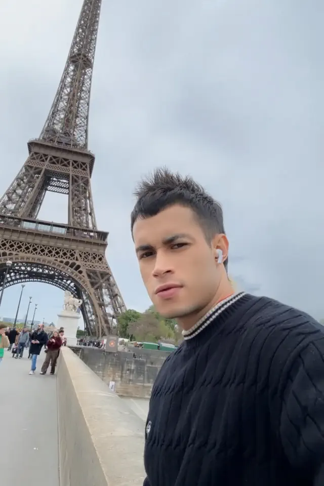 escort-media-5385c400-6712-4c8a-a955-d41cc498738f