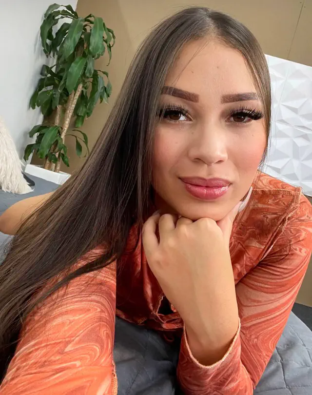 escort-media-53acd867-9cd4-4774-86a7-eadf4e67e11e
