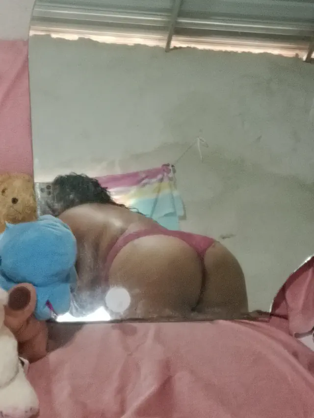 escort-media-53c4f2f3-ec9f-4197-96f6-2cca9017cabb