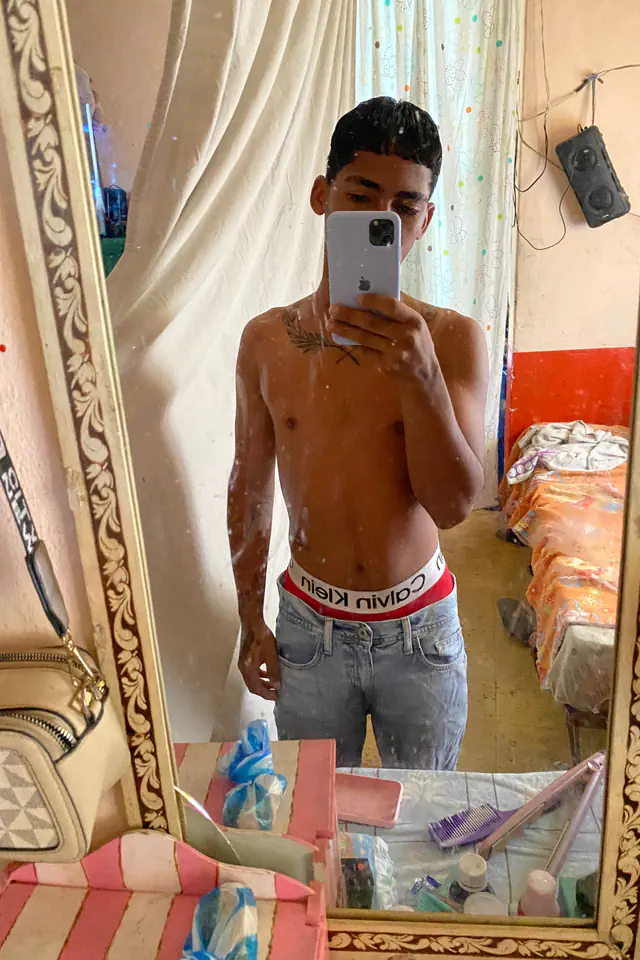 escort-media-54194e00-7a94-4a87-846e-600ae4a6d900