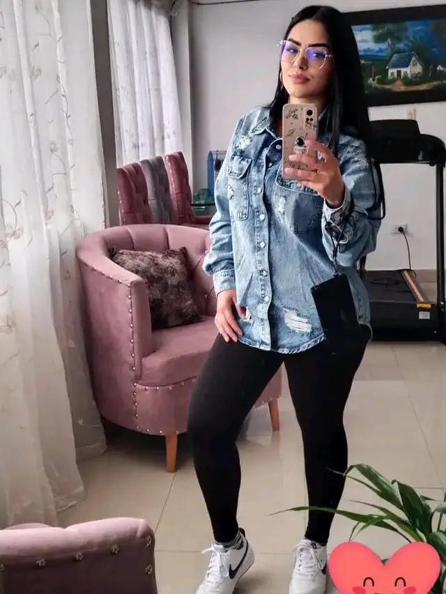 escort-media-54673b90-12c0-4bf6-92bd-3fd4b0d25e39