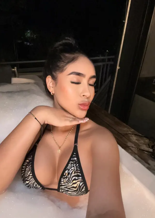 escort-media-547a886b-7533-48f5-8404-30c3f9340e19