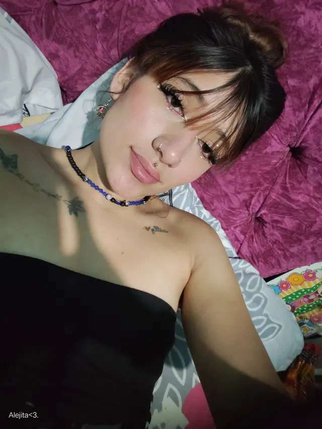 escort-media-55125cf1-43bb-45da-8e43-4d54792cad70