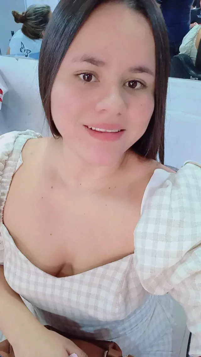 escort-media-5513943b-d8f0-4a81-e118-e3c6d7ddb200