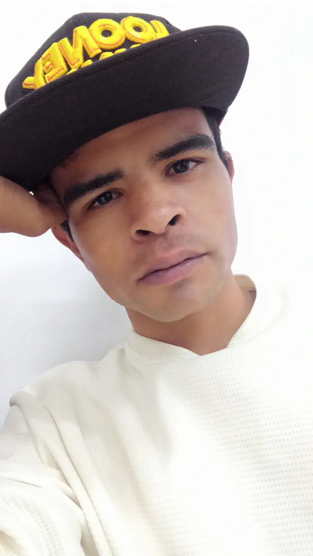 escort-media-55b5f572-7161-48cf-ae01-202f53c5552e