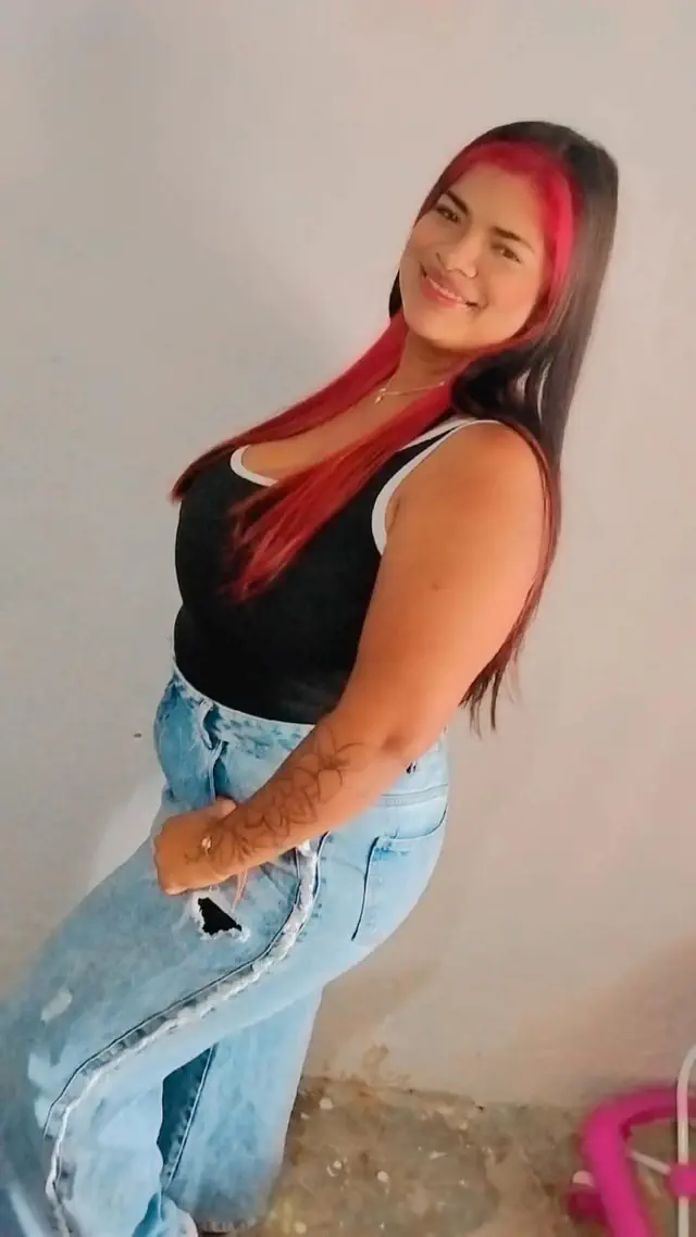 escort-media-55bfee91-001d-419e-8af7-205a33c3b0a2