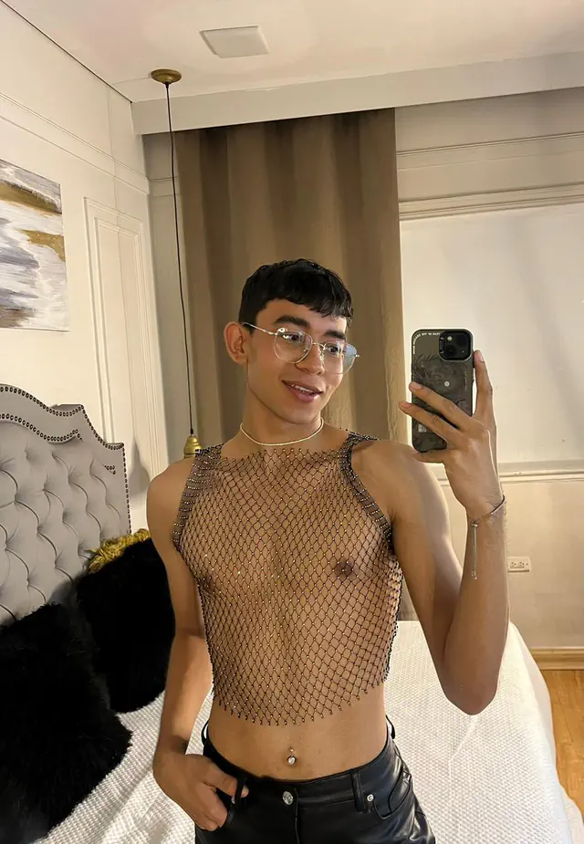 escort-media-561e445b-dc49-4497-8117-1b85ce7a7643