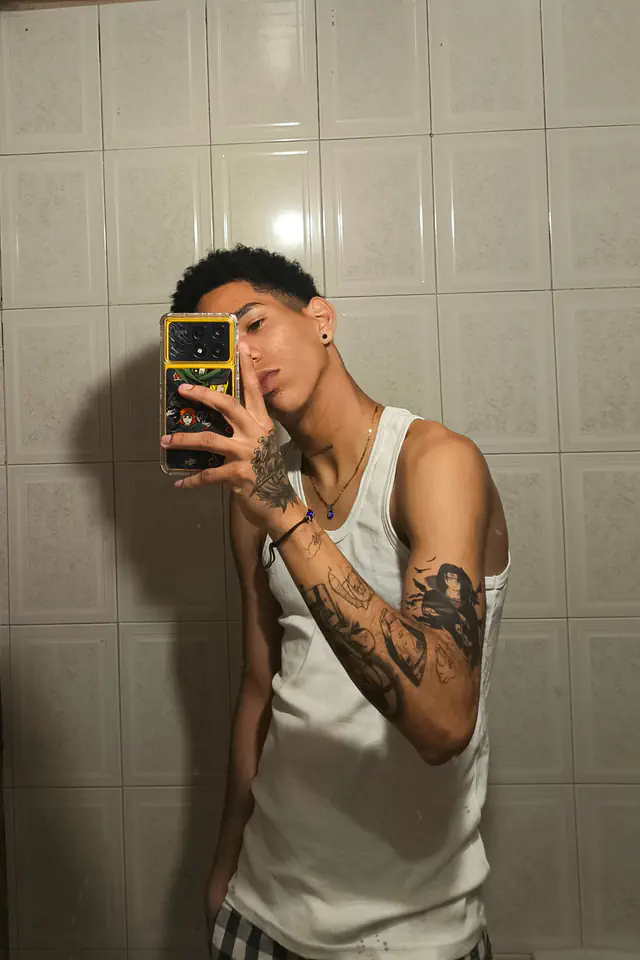 escort-media-566101a7-b3a1-450f-a4e0-d8c6947f1901