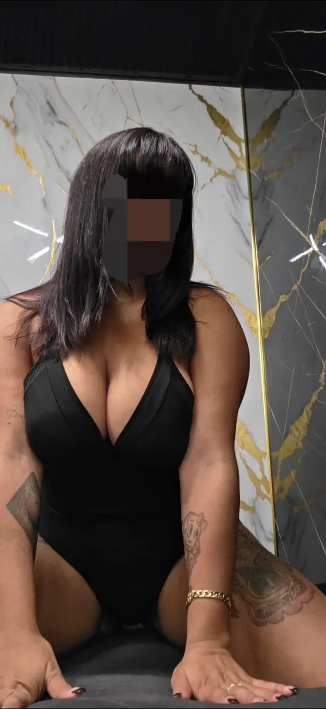 escort-media-56a01f3d-a347-4936-a636-661804e98e3c