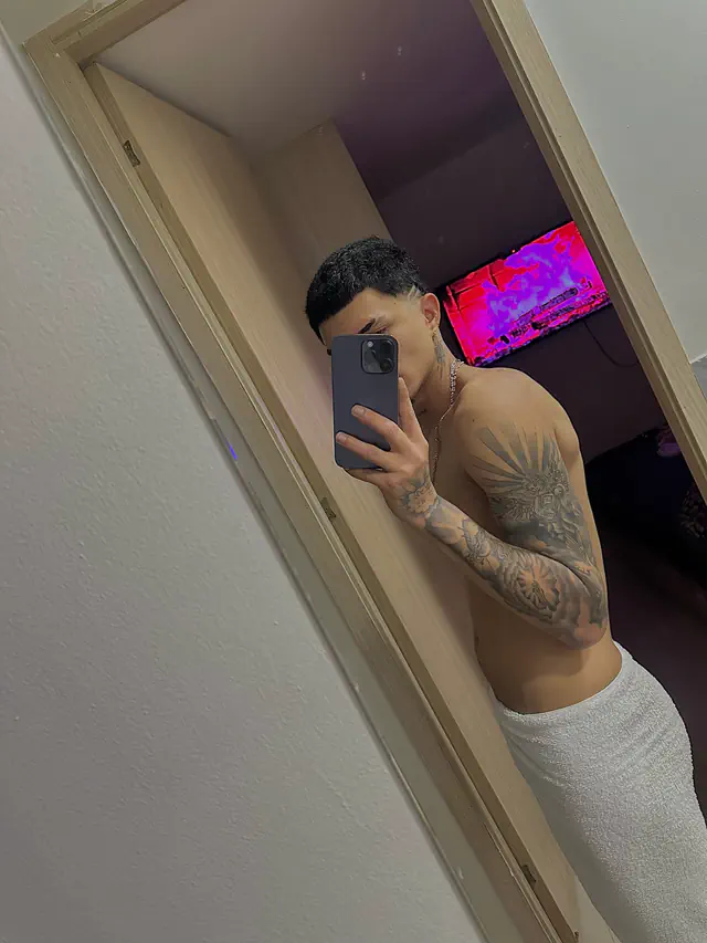 escort-media-56a5a7ec-da5b-4952-97a4-5039632bbdcc