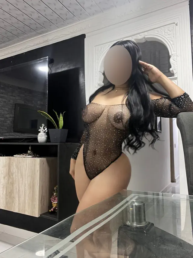 escort-media-56cda433-7b0f-4e22-8755-96369d9e9915
