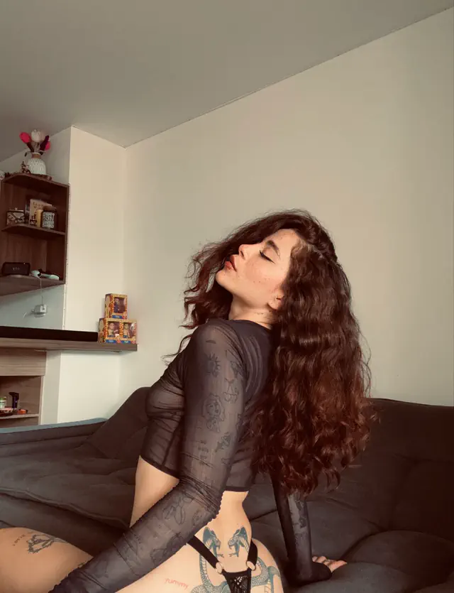 escort-media-57ac70f9-296e-4fd7-ba20-9cc8dea466eb