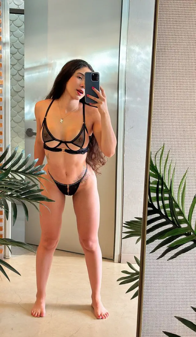 escort-media-57b3fde4-1c76-4f4e-be7a-46994af58f45