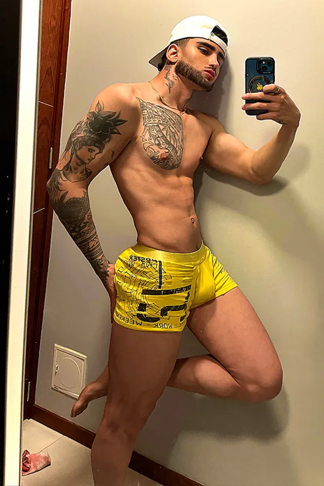 escort-media-5883d78d-f959-4eab-9265-59ea3c04b884