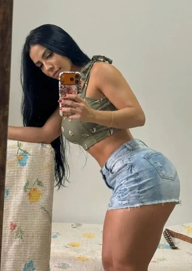 escort-media-588461da-87c7-42e4-943c-11305084a36d