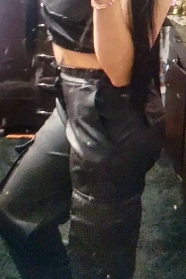 escort-media-58951780-2e9d-45d2-af43-ba4e0c39625c