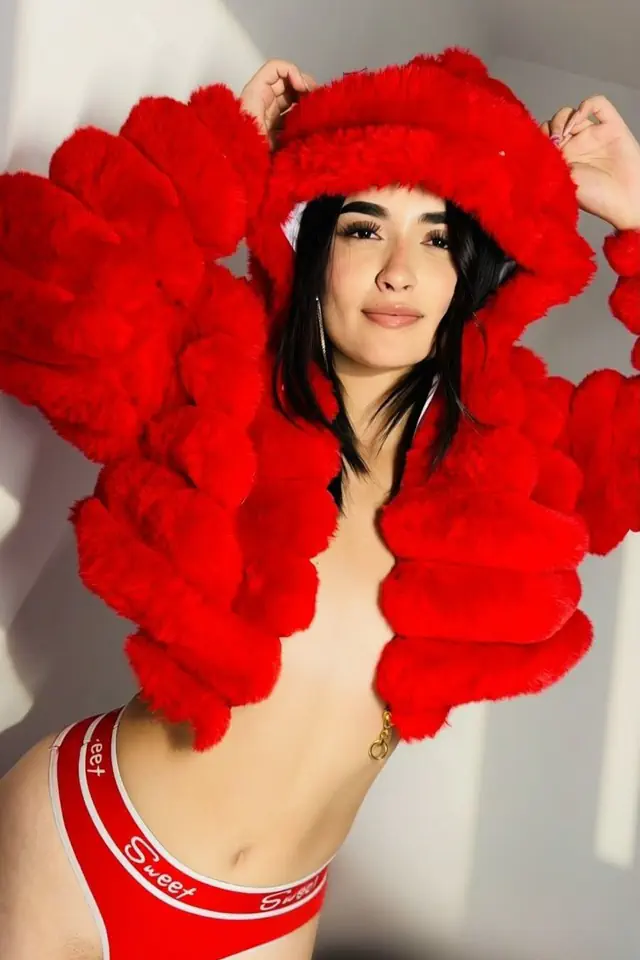 escort-media-58b95a6f-70be-4f4e-a1c8-fde240ce78a7