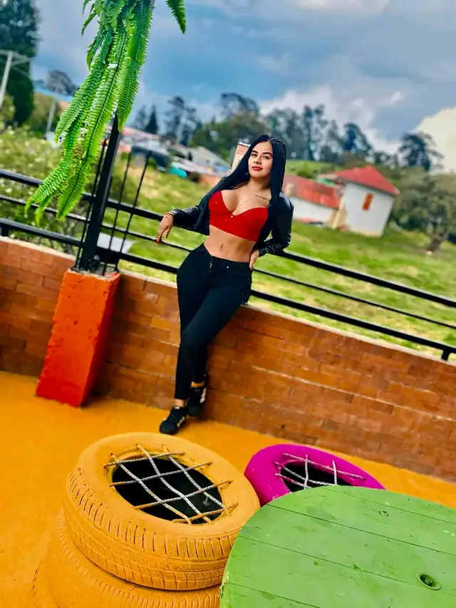 escort-media-59638e36-bf23-48b6-be68-973ee609c981