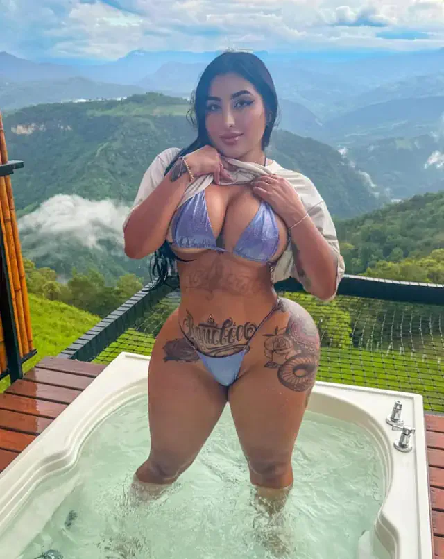 escort-media-59bdf993-2b2a-4683-9c50-185937d85fc1