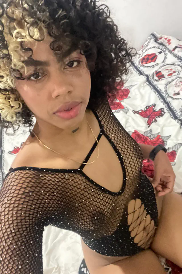 escort-media-59d1cadb-f97b-415c-b010-84e4e59cb3c2