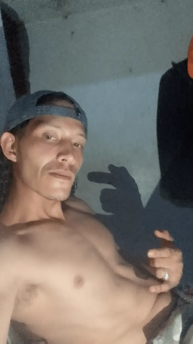 escort-media-5a131687-684d-4751-6841-1d146db5ed00