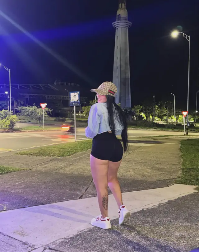 escort-media-5a3e3178-8595-4f70-9ff7-6c49eb594e89