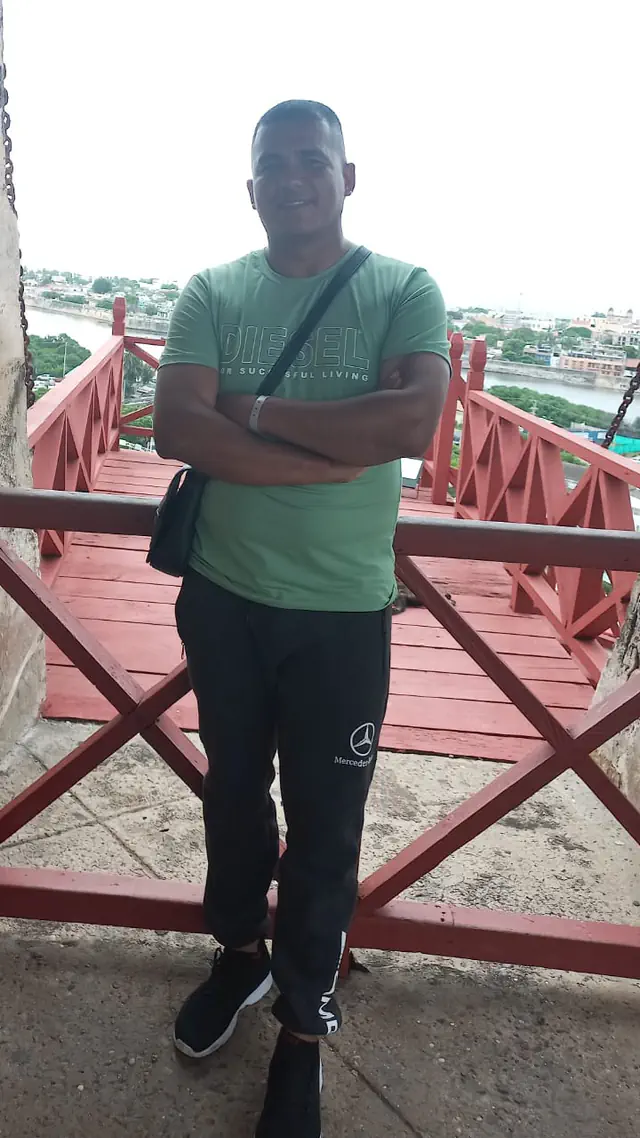 escort-media-5a9ba621-7594-4006-9b49-1e38b38b13b9