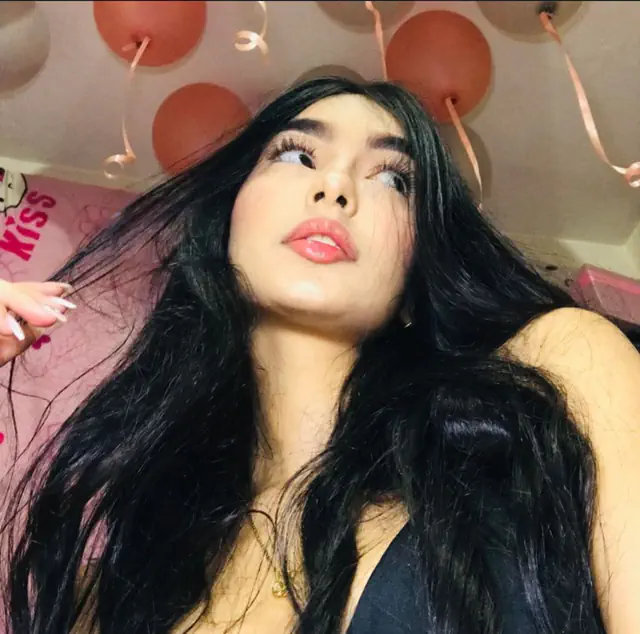 escort-media-5aae2706-7e85-440f-bca7-bd2297d8b533