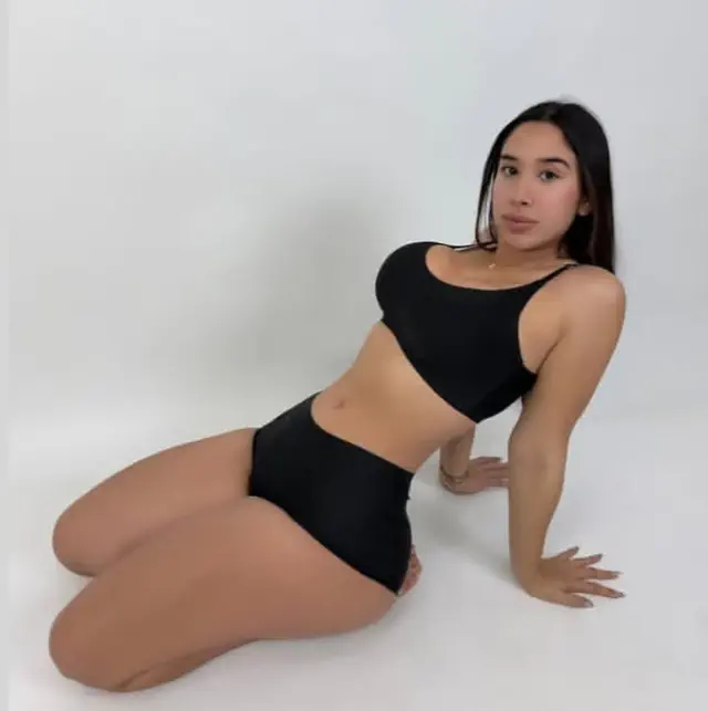 escort-media-5b58d5b4-fc5b-4d01-912f-20e1dc3e9af4