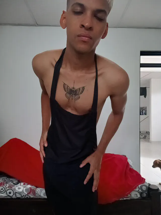 escort-media-5b8678bf-d2ef-462e-a117-e3b6beac0117