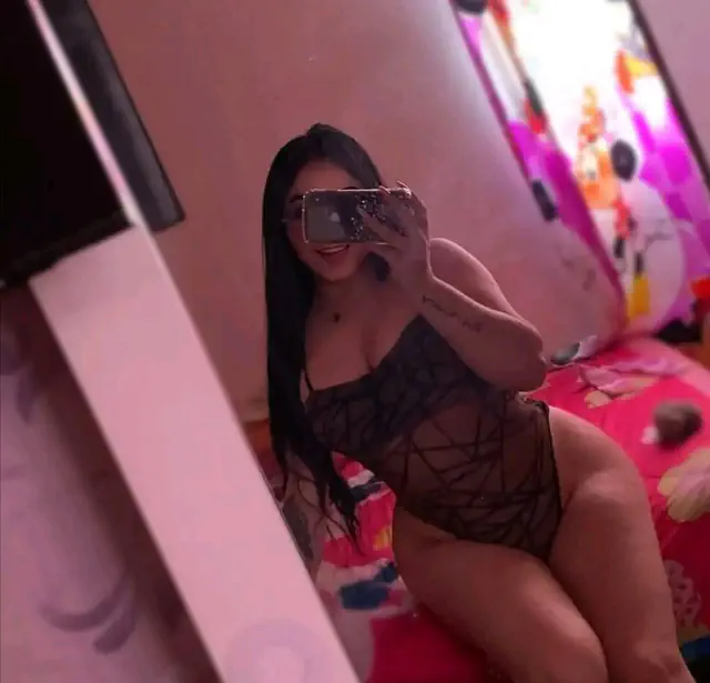 escort-media-5bf98f6a-ce2b-4cae-8f6b-0647353ef6f3
