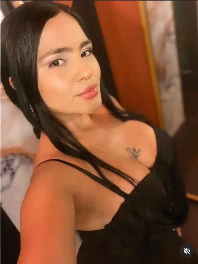 escort-media-5c380c4c-1b56-4fa4-92a9-cab0238685b4