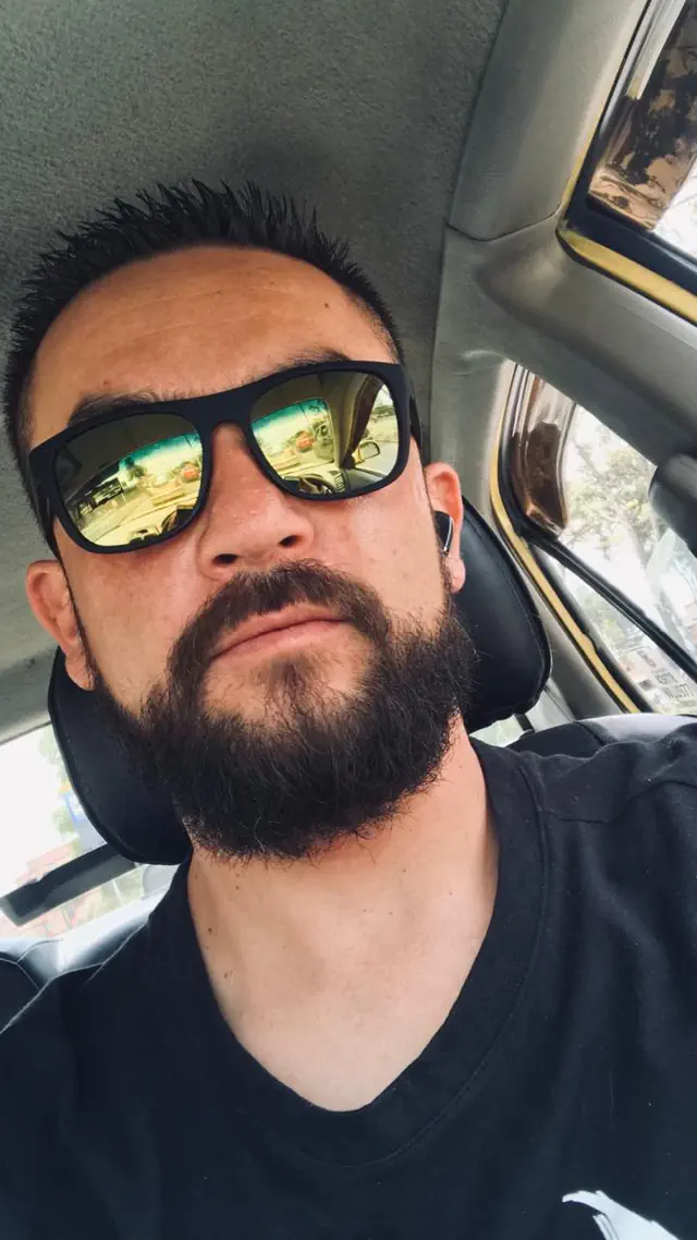 escort-media-5cadb1b2-d6ed-426e-9726-e125a7c1ad95