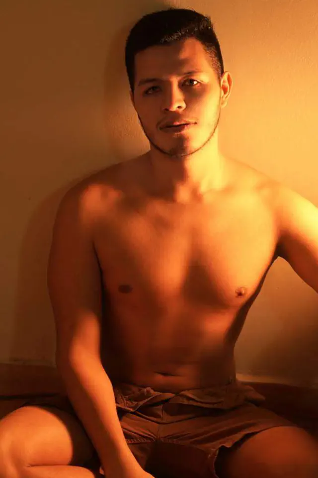 escort-media-5d45ad18-bfca-461b-928b-0325adab0679