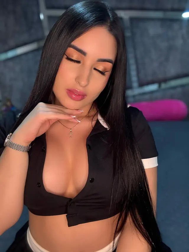 escort-media-5e97b5c8-0f18-4309-9364-26b9efa6442e