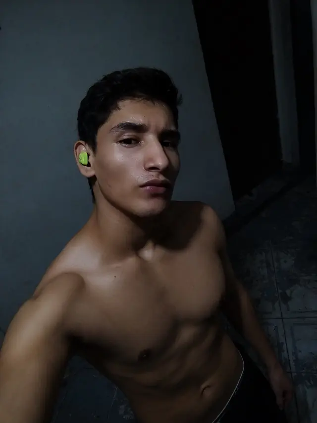 escort-media-5f597f58-1a8c-4afb-c24c-f489d47e7e00