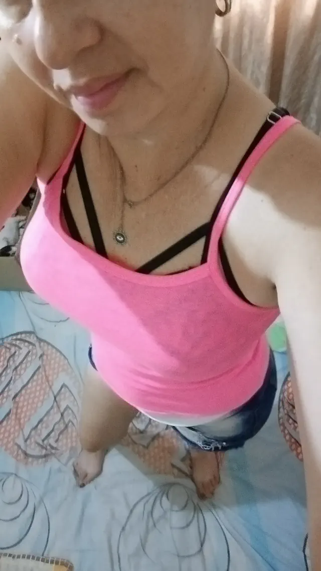 escort-media-5fb1aabb-92ae-47f7-aba5-d6baa6bb008f