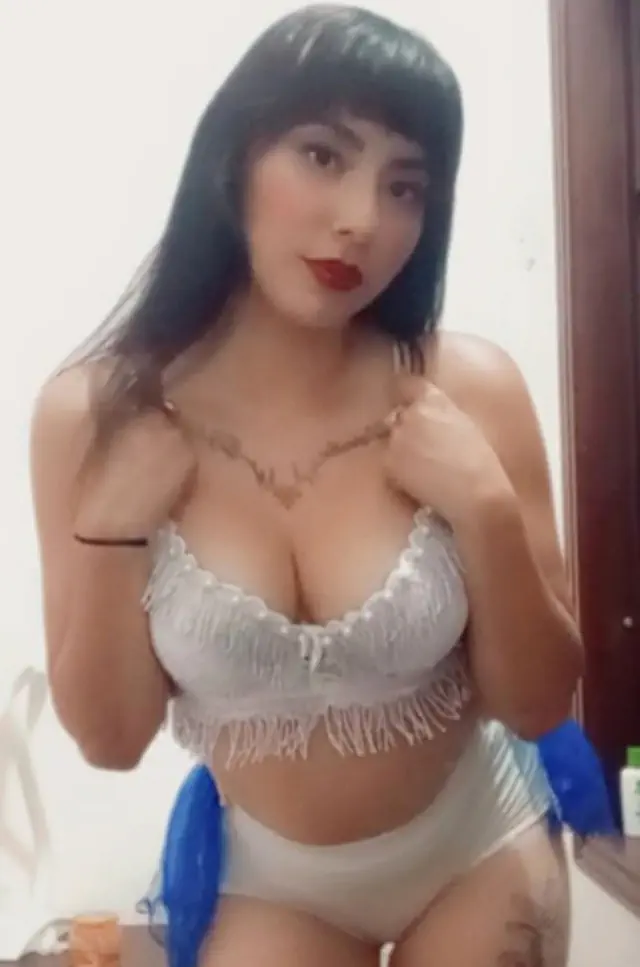 escort-media-5ffdd441-b688-4d43-85e6-2afada8afbc0