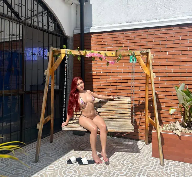 escort-media-60062316-8f15-4a1c-981a-e2e9455639dc